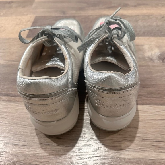 Size 7.5 Sketchers NWOT - Picture 4 of 4